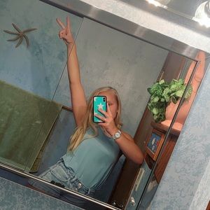 Meet your Posher, Emma